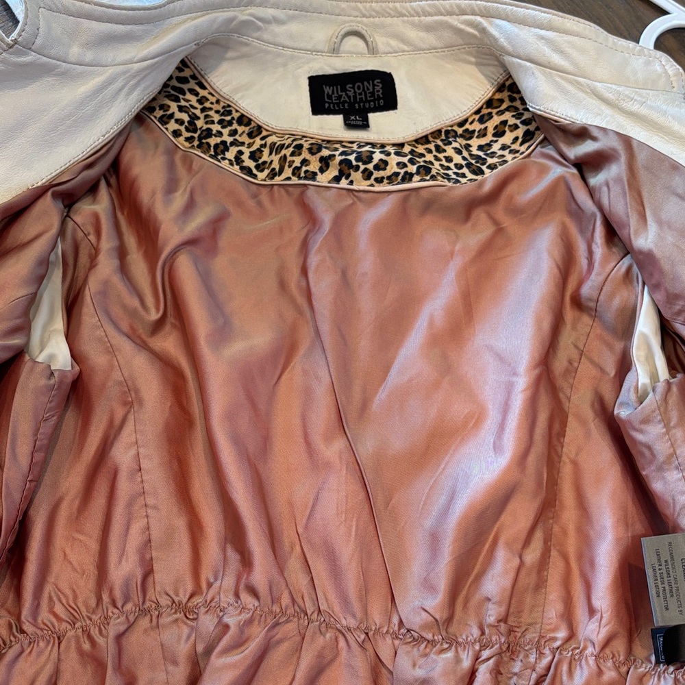 Wilsons Leather Women's Cream Snap Front Leather Jacket vintage - Picture 6 of 7